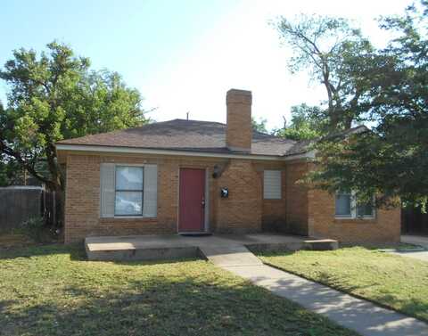 2424 22nd Street, Lubbock, TX 79411