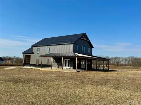 4727 Walnut Creek Drive, Palmyra, MO 63461