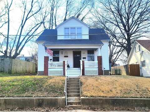 305 Williams Street, Washington, MO 63090