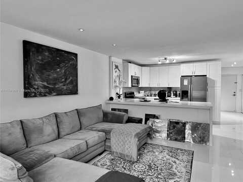 2801 NE 183rd St, Aventura, FL 33160