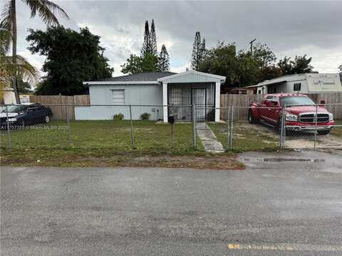 2380 NW 133rd St, Miami, FL 33167