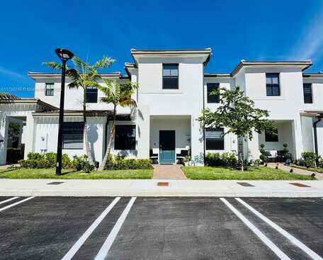 23424 SW 127th Pl, Homestead, FL 33032