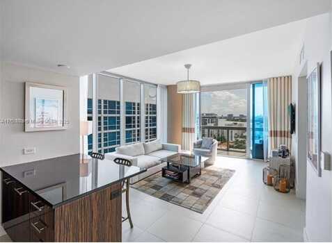 6899 Collins Ave, Miami Beach, FL 33141