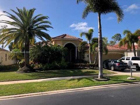 1815 Waldorf Dr, Royal Palm Beach, FL 33411