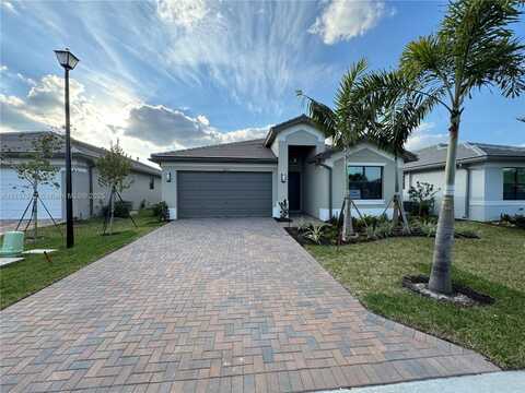 12612 SW Green Creek Dr, Port Saint Lucie, FL 34987