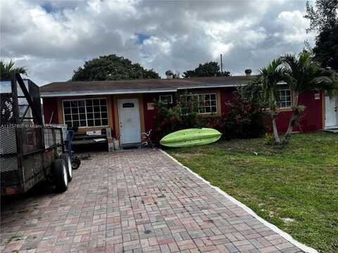 15721 NW 40th Ct, Miami Gardens, FL 33054