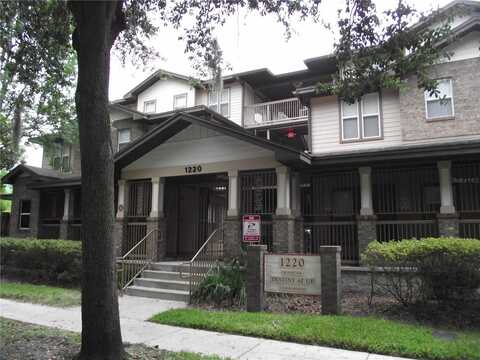 1220 SW 1ST AVENUE, GAINESVILLE, FL 32601