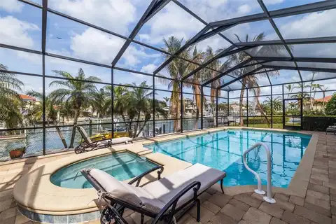 137 11TH STREET E, TIERRA VERDE, FL 33715