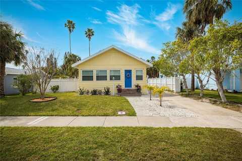 718 BAY ESPLANADE, CLEARWATER BEACH, FL 33767
