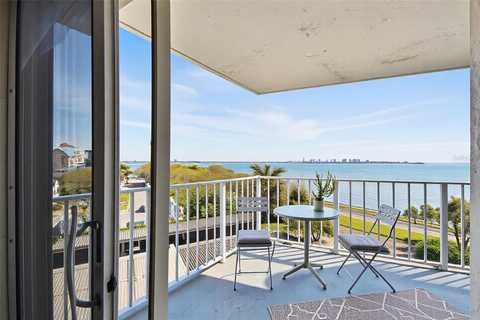 2611 BAYSHORE BOULEVARD, TAMPA, FL 33629