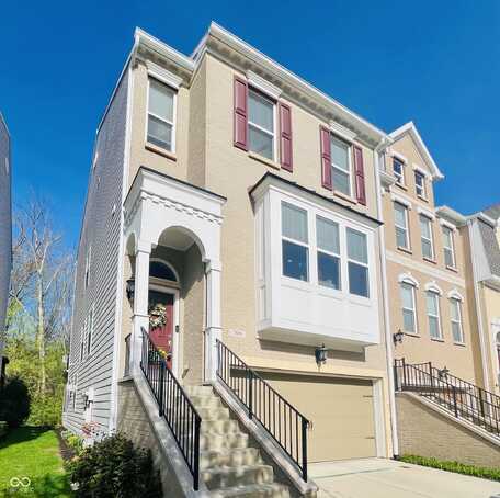 700 Greenford Trail N, Carmel, IN 46032