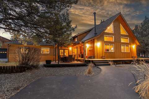 65305 Saddle Drive, Bend, OR 97703