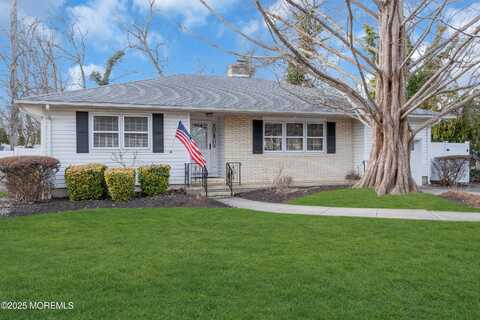 56 Hadley Avenue, Toms River, NJ 08753