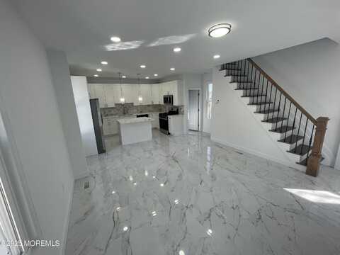 253 S Pearl Street, Red Bank, NJ 07701