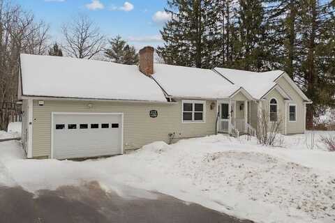 5 Maple Street, Bridgton, ME 04009