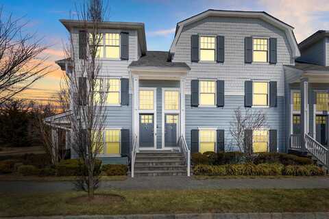 52 Village Green Drive, Southampton, NY 11968