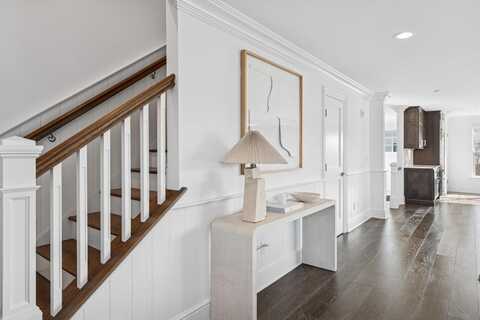3 Village Green Drive, Southampton, NY 11968