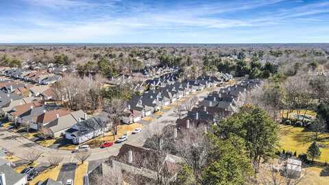 550 Leisure Drive, Ridge, NY 11961