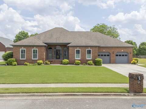 103 Nobleton Lane NW, Huntsville, AL 35806