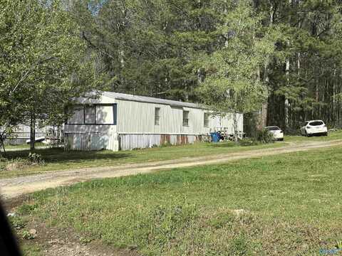 402 Greenbriar Cove Road, Union Grove, AL 35175