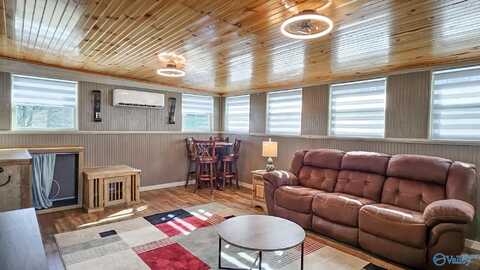 140 Mink Creek Lane, Arab, AL 35016