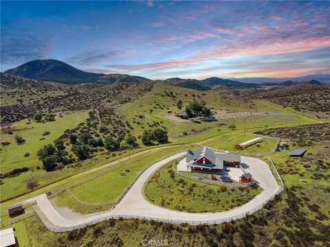 33210 Crown Valley Road, Temecula, CA 92592