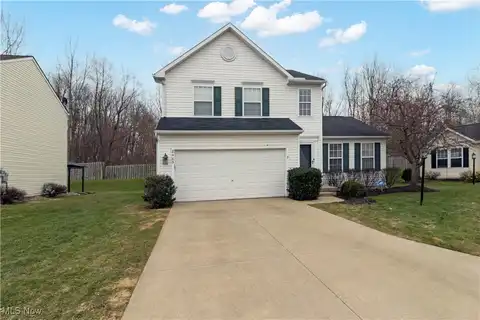 8465 Antlers Trail, North Ridgeville, OH 44039