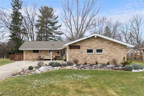 5086 Douglas Drive, North Olmsted, OH 44070