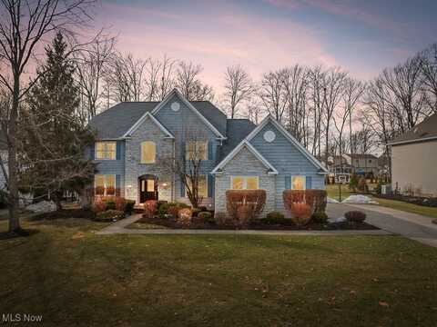 3194 Oakwood Trail, Broadview Heights, OH 44147