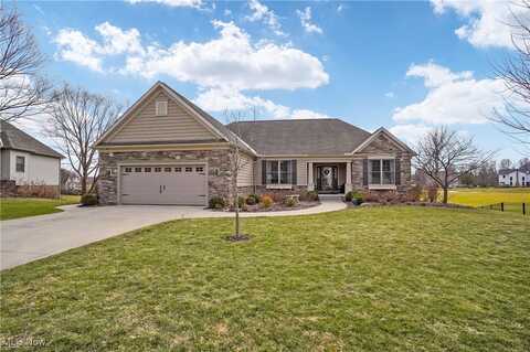 3340 Churchill Downs, Stow, OH 44224