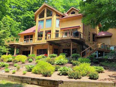 4596 Deer Park, Harbor Springs, MI 49740