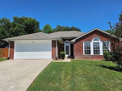 2517 Westwood, Ardmore, OK 73401