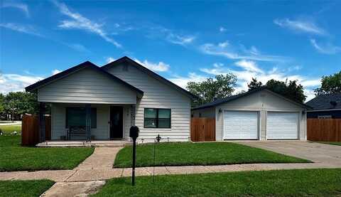 508 N Tackitt Street, Seymour, TX 76380