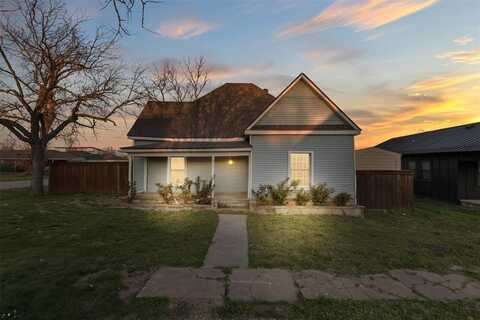 402 N Texas Street, Celina, TX 75009