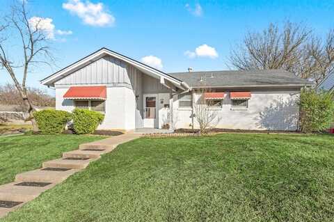 801 Eastcliff Drive, Euless, TX 76040
