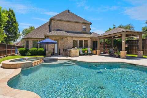 9216 Cachelle Court, North Richland Hills, TX 76182