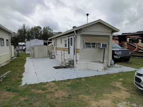 4421 Lane Road, Zephyrhills, FL 33541