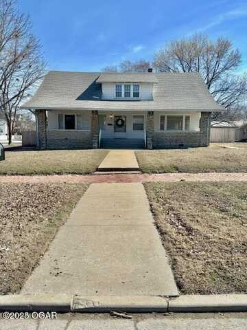 501 Willow Street, Coffeyville, KS 67337