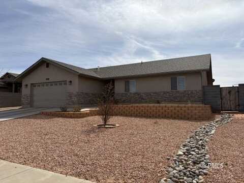 563 Pinto, Page, AZ 86040