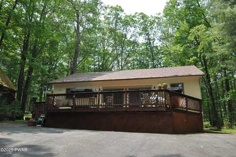 24 Lakeside Drive, Lakeville, PA 18438