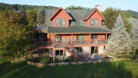 3183 W Mitchell, HANOVER, IL 61041
