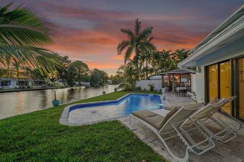 208 NE 30th St, Wilton Manors, FL 33334