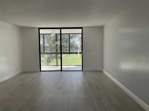 7340 NW 18th St, Margate, FL 33063