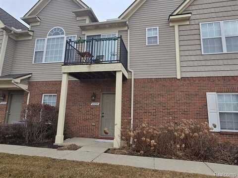 20005 HIDDEN OAKS Drive, Trenton, MI 48183