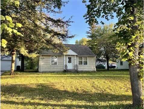 415 E Elm Street, Redwood Falls, MN 56283