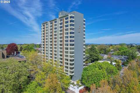 1220 NE 17TH AVE, Portland, OR 97232