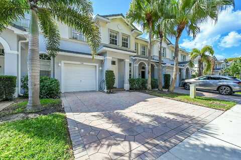 4422 Regal Court, Delray Beach, FL 33445