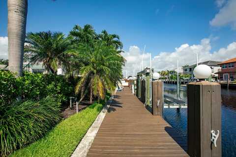 2631 NE 48th Street, Lighthouse Point, FL 33064