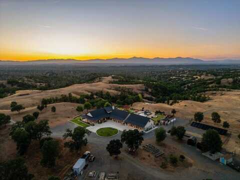 14825 Cannon Road, Red Bluff, CA 96080