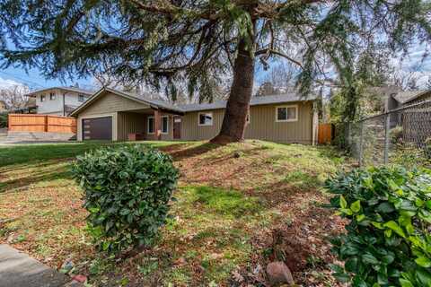 1808 E Jackson Street, Medford, OR 97504